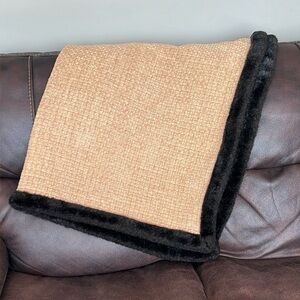 Pottery Barn throw blanket tan natural basket weave dark brown faux fur trim